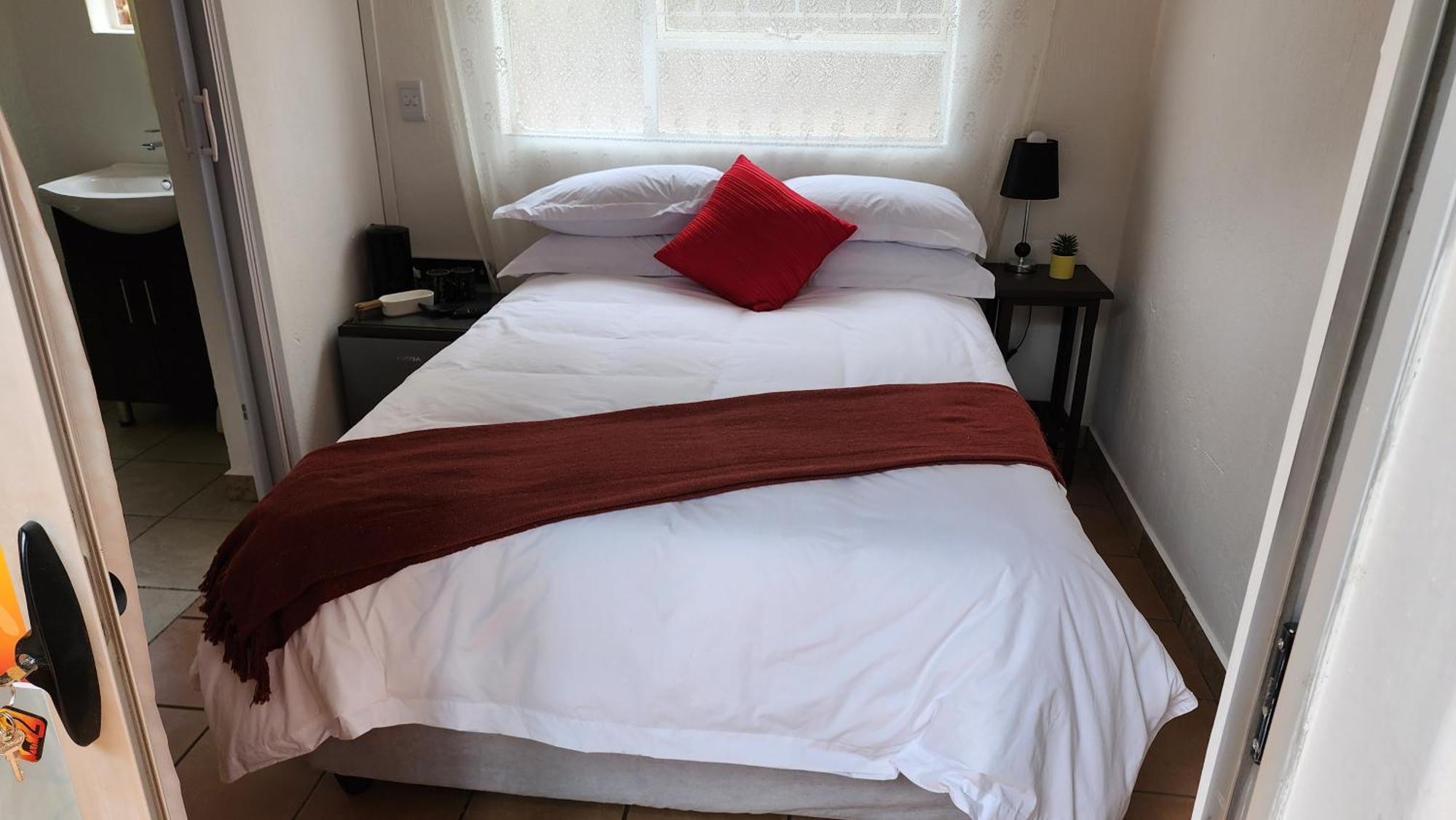 Sable Inn B&B Модімолле Екстер'єр фото